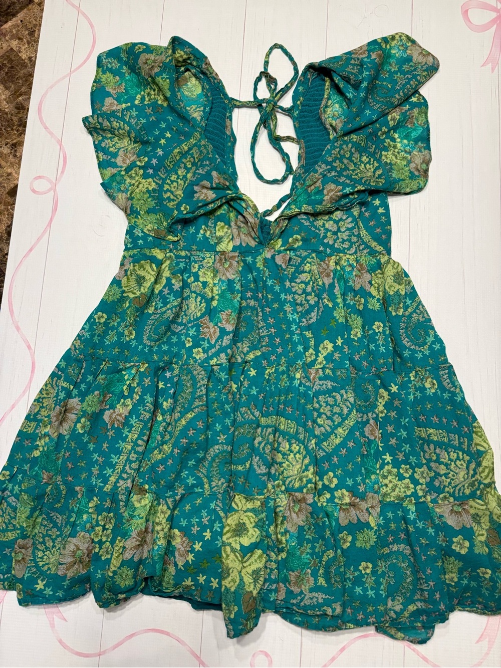Free People "Undone" Floral Printed Mini Dress size Medium